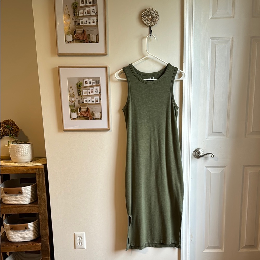 Able shilpa midi tank dress